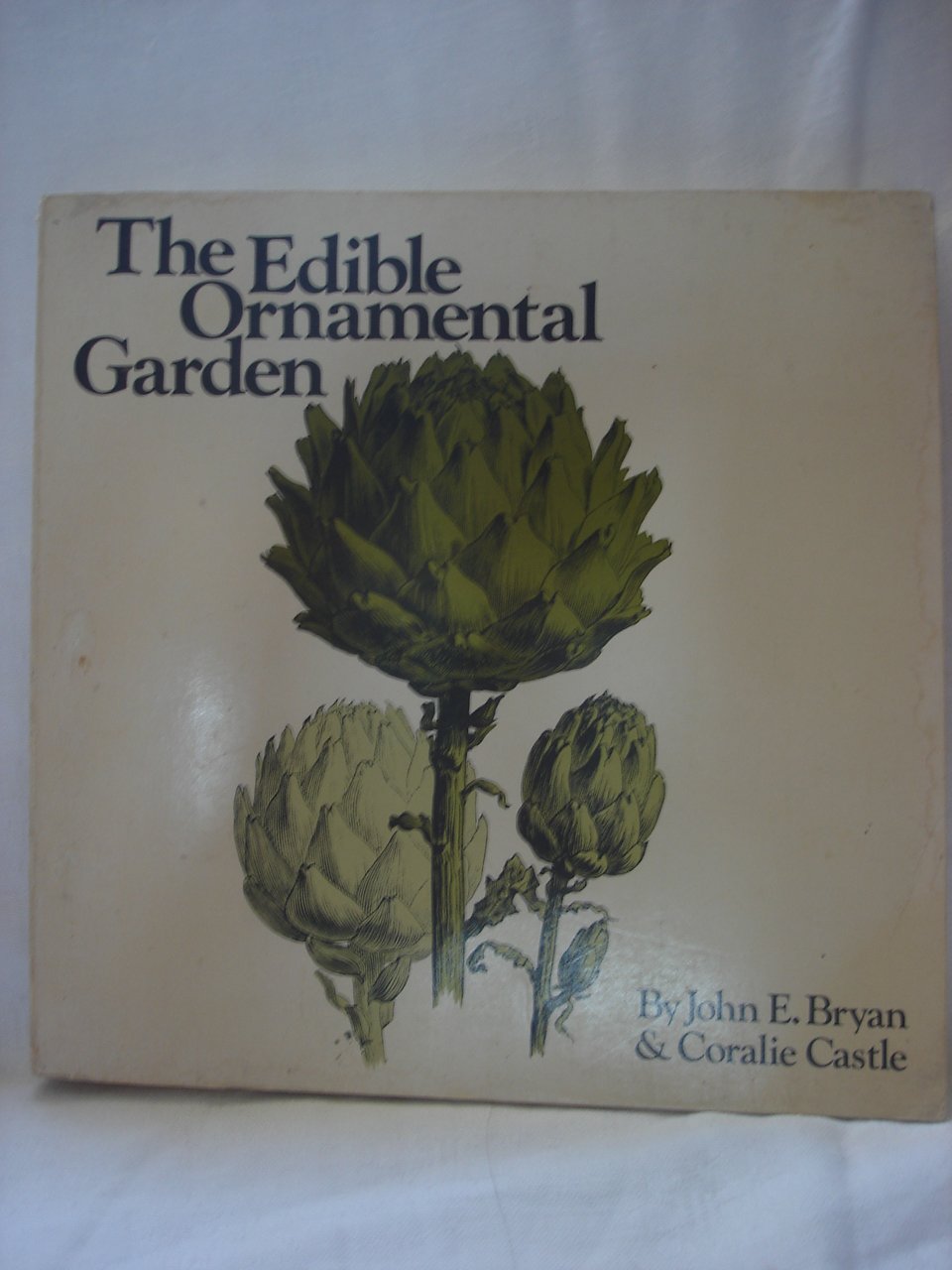 The Edible Ornamental Garden