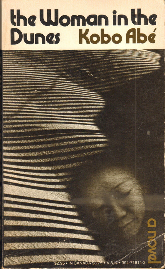 Woman in Dunes V814
