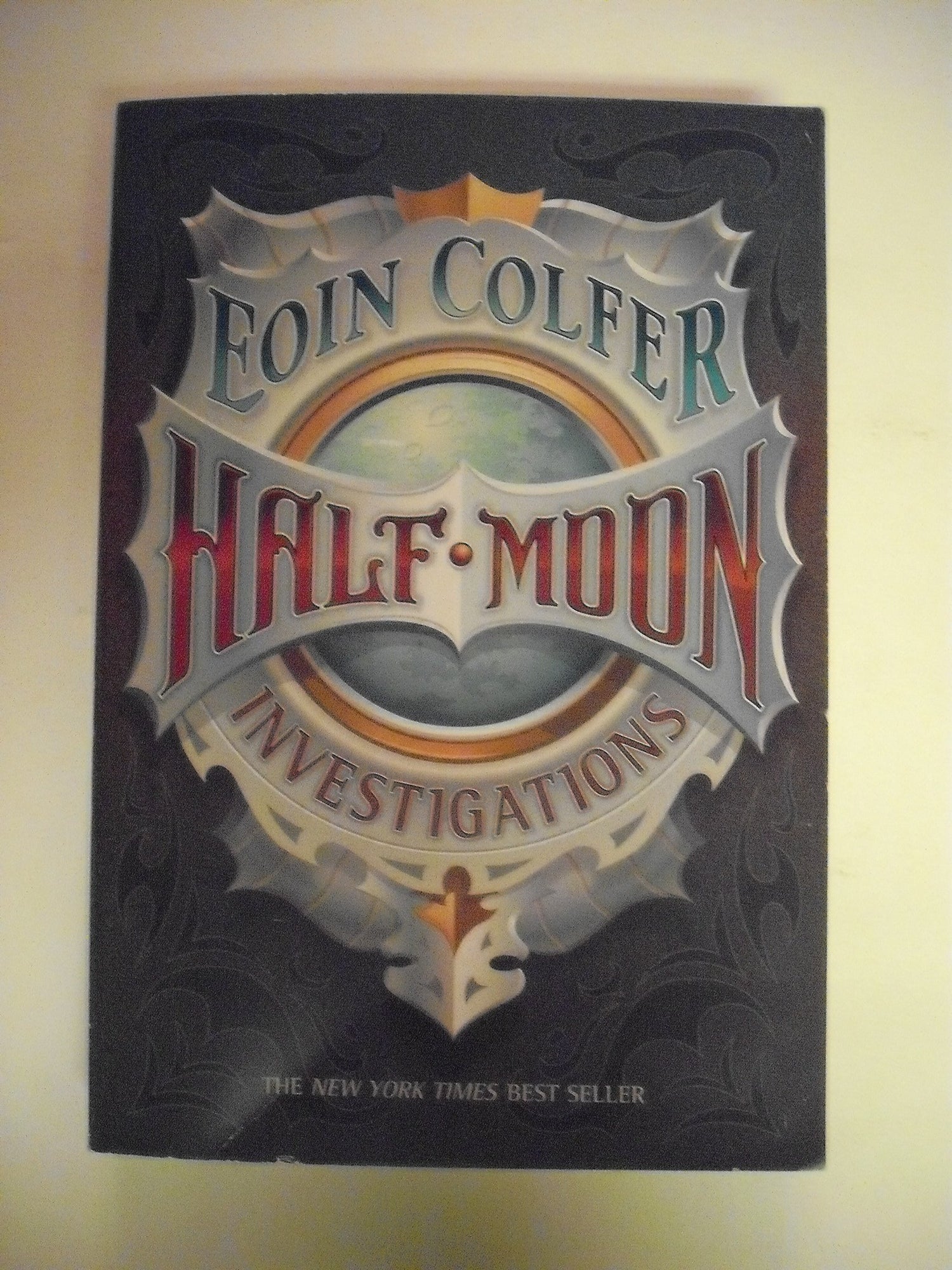 Half-Moon Investigations book cover