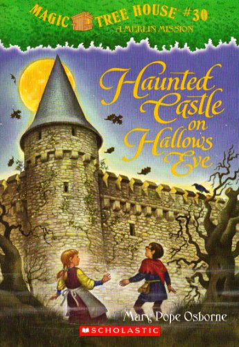 Haunted Castle on Hallows Eve (Magic Tree House, #30)